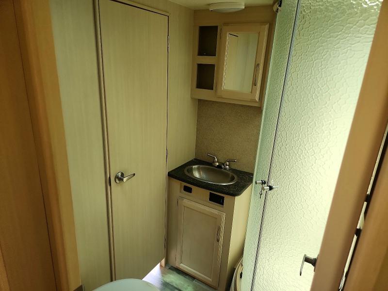 2017 Winnebago Minnie მანქანა იყიდება აუქციონზე, vin: 54CTM1R23H3031927, აუქციონის ნომერი: 51330536