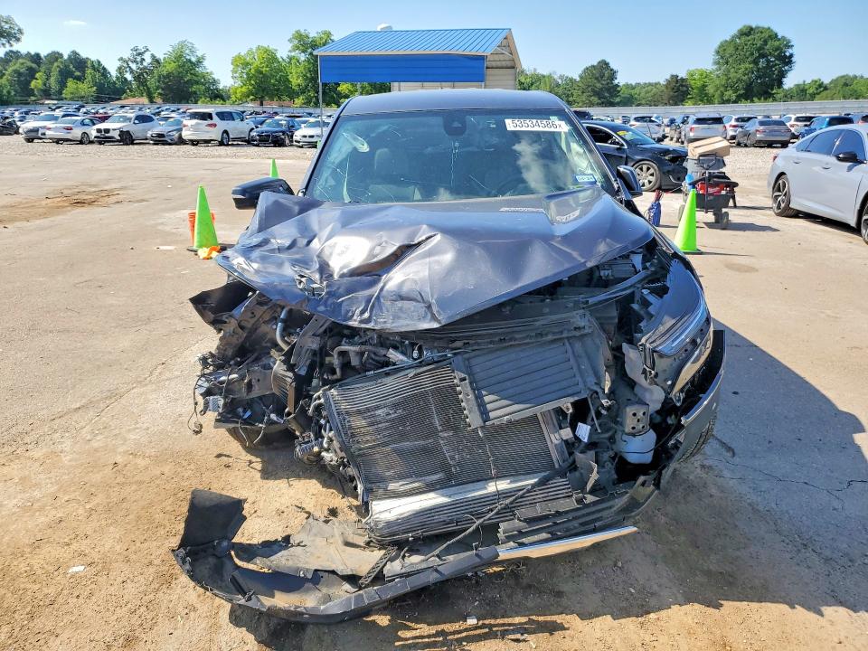 Продаж на аукціоні авто 2022 Chevrolet Equinox, vin: 2GNAXUEV3N6125429, номер лоту: 53534586