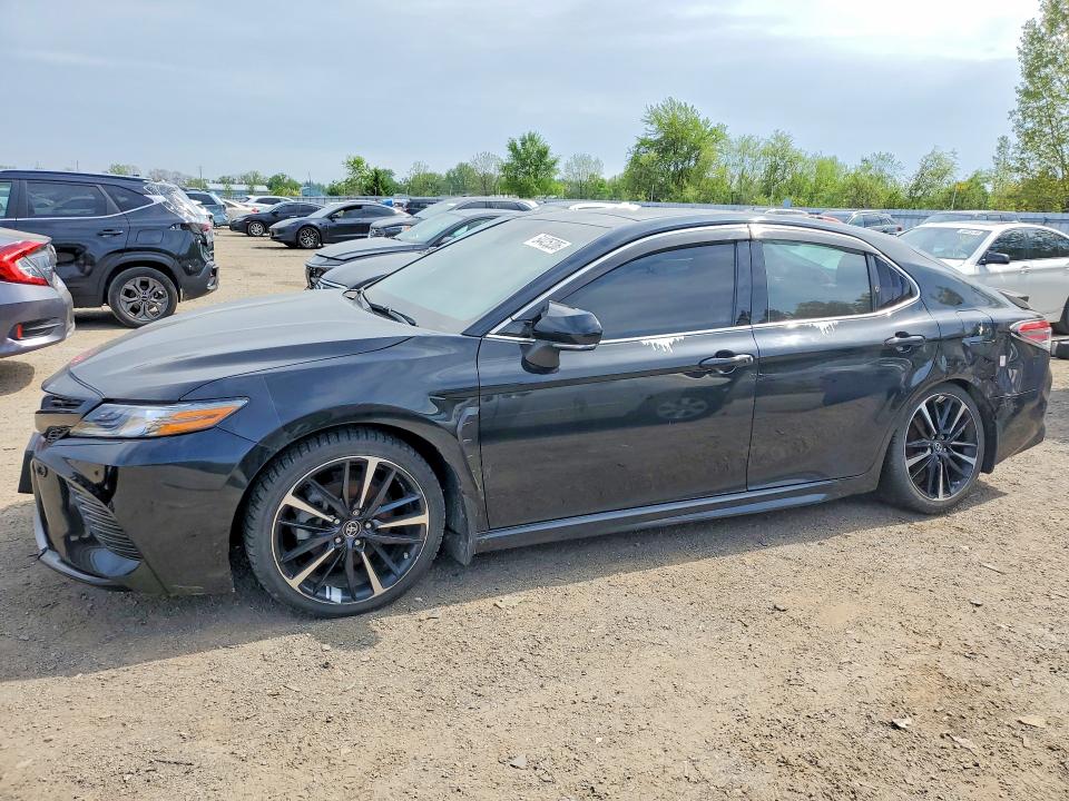 Продажа на аукционе авто 2018 Toyota Camry, vin: 4T1B61HKXJU032317, номер лота: 54425206