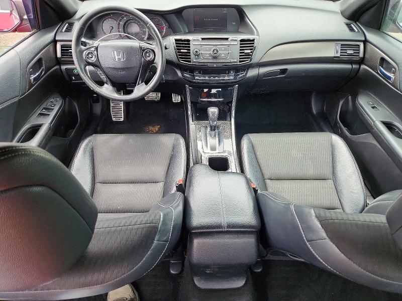 53517046 :رقم المزاد ، 1HGCR2F55HA046514 vin ، 2017 Honda Accord مزاد بيع