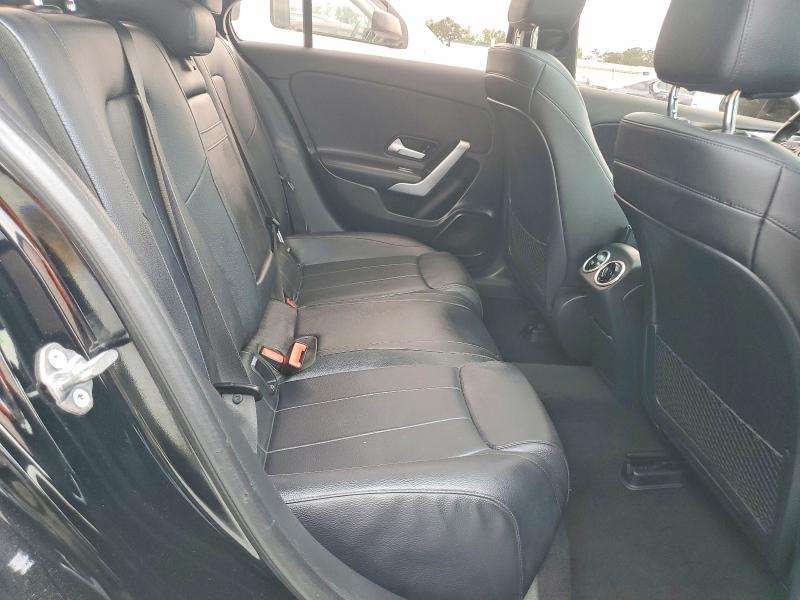 54585406 :رقم المزاد ، WDD3G4FB0KW026905 vin ، 2019 Mercedes-benz A مزاد بيع