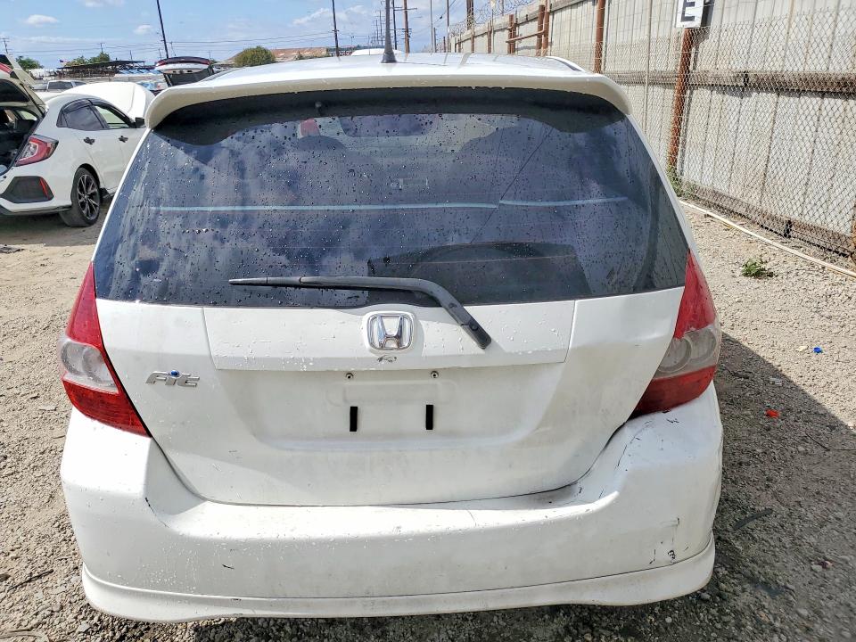55057766 :رقم المزاد ، JHMGD38627S030367 vin ، 2007 Honda Fit مزاد بيع