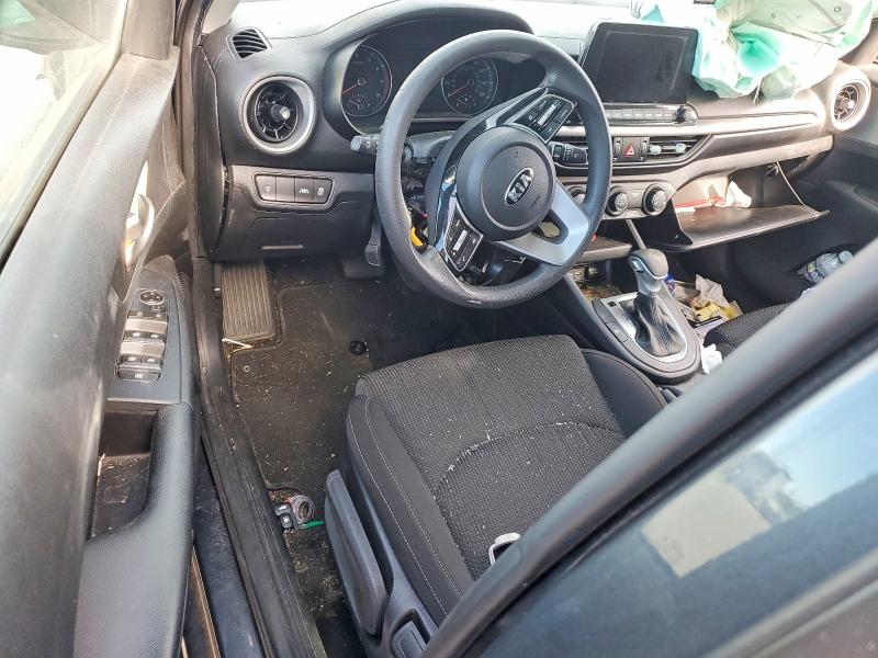 2020 Kia Forte მანქანა იყიდება აუქციონზე, vin: 3KPF24AD5LE261214, აუქციონის ნომერი: 52403486