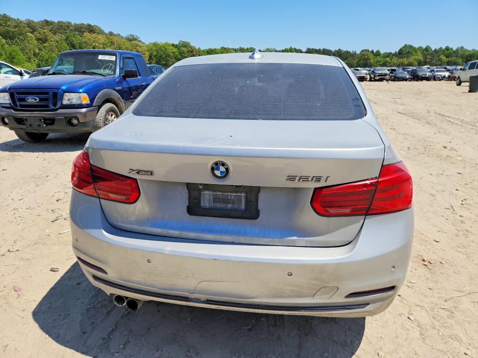 52014126 :رقم المزاد ، WBA8E3G50GNU03591 vin ، 2016 Bmw 328 مزاد بيع