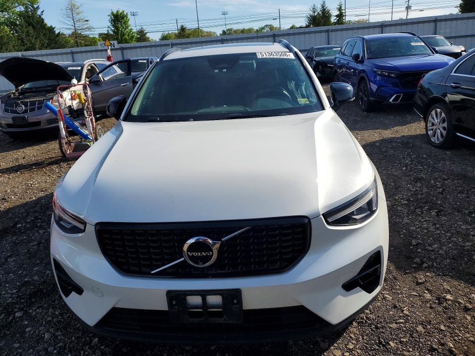 Продаж на аукціоні авто 2024 Volvo Xc40, vin: YV4L12UL8R2201427, номер лоту: 51363506