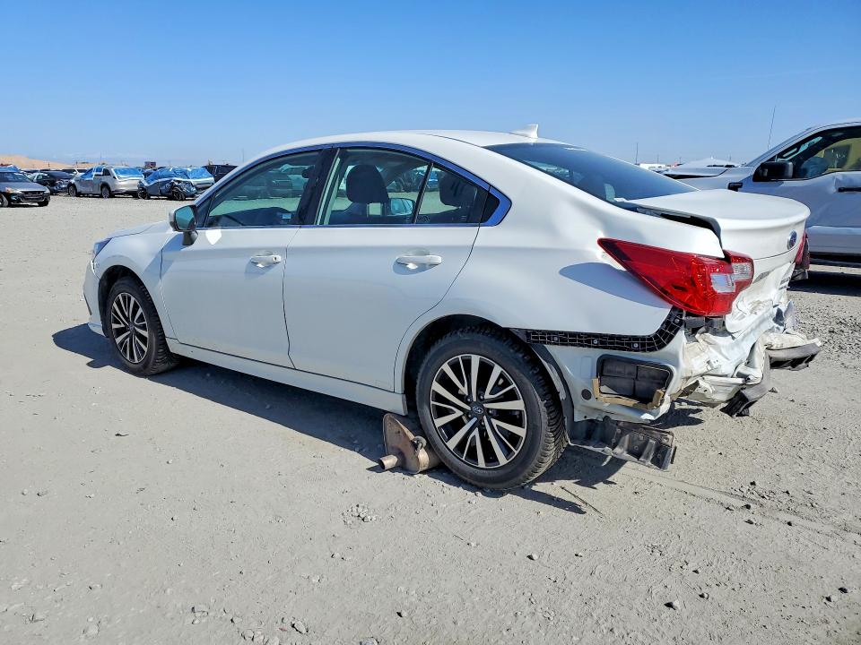 Продаж на аукціоні авто 2018 Subaru Legacy, vin: 4S3BNAC66J3012833, номер лоту: 52970726