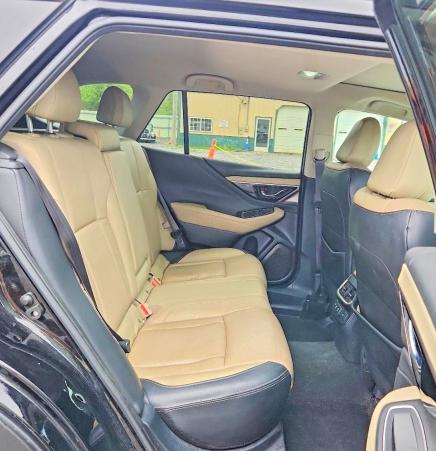 51652106 :رقم المزاد ، 4S4BTANC8M3138216 vin ، 2021 Subaru Outback مزاد بيع