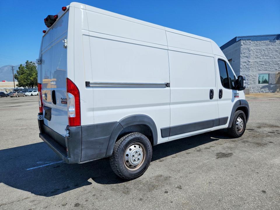 52575786 :رقم المزاد ، 3C6LRVBG7ME539410 vin ، 2021 Ram Promaster 1500 مزاد بيع