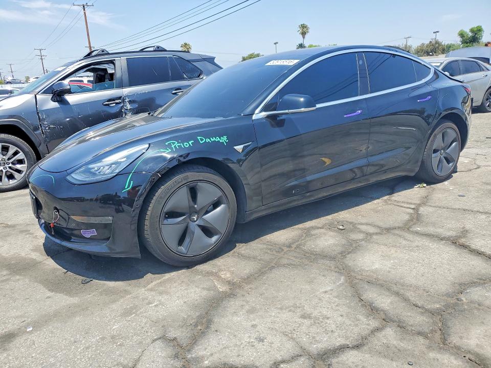 Продажа на аукционе авто 2018 Tesla Model 3, vin: 5YJ3E1EA6JF171909, номер лота: 52915516