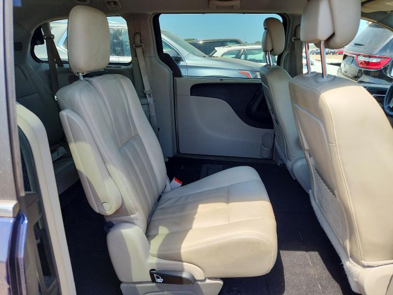 54948776 :رقم المزاد ، 2C4RC1CG3FR726429 vin ، 2015 Chrysler Town & Country مزاد بيع