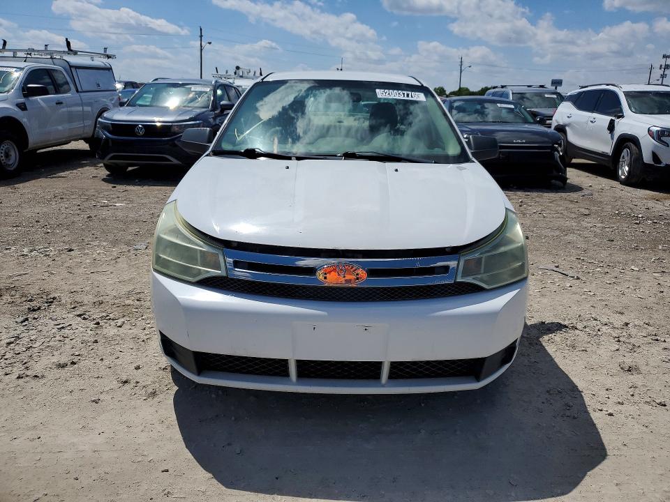 52003776 :رقم المزاد ، 1FAHP35NX8W120875 vin ، 2008 Ford Focus مزاد بيع