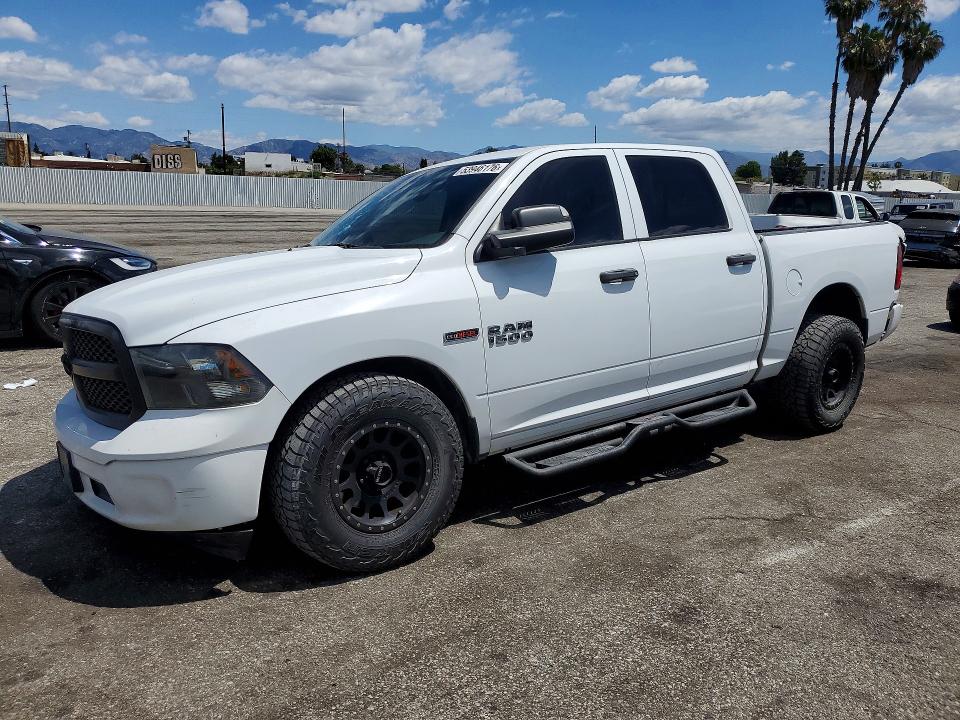 53946176 :رقم المزاد ، 1C6RR6KM5FS613509 vin ، 2015 Ram 1500 مزاد بيع