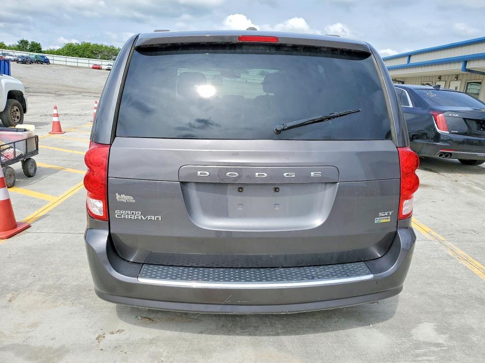 2017 Dodge Grand Caravan მანქანა იყიდება აუქციონზე, vin: 2C4RDGCG8HR557690, აუქციონის ნომერი: 51664876