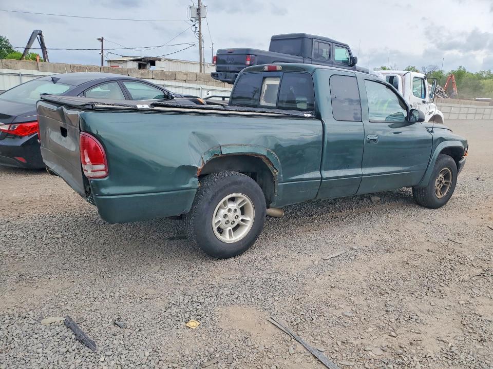 52703166 :رقم المزاد ، 1B7GL22X8XS121000 vin ، 1999 Dodge Dakota مزاد بيع