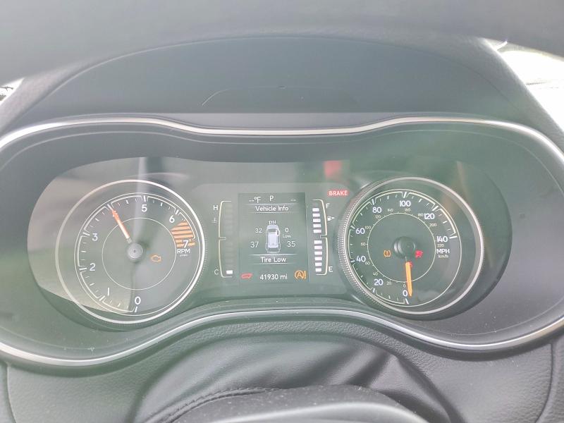Продаж на аукціоні авто 2019 Jeep Cherokee, vin: 1C4PJLCB0KD242664, номер лоту: 52190136
