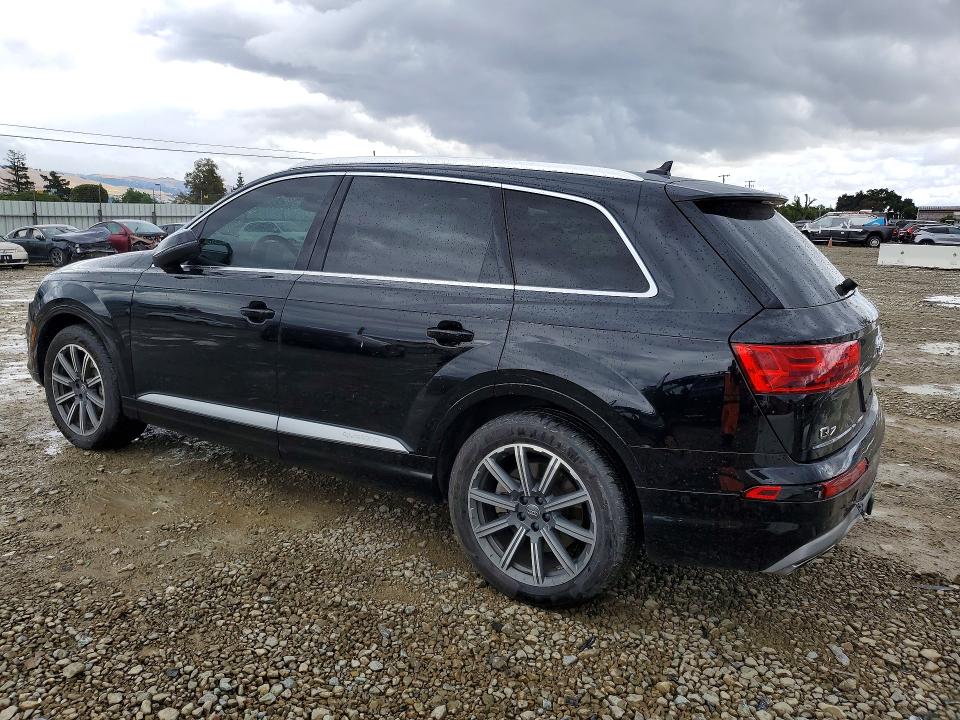 Продажа на аукционе авто 2018 Audi Q7, vin: WA1LAAF7XJD017042, номер лота: 55438926