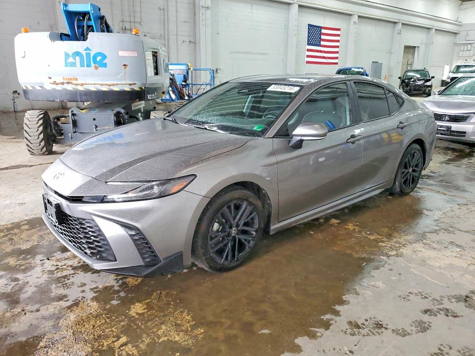 53045216 :رقم المزاد ، 4T1DAACK5SU562341 vin ، 2025 Toyota Camry مزاد بيع