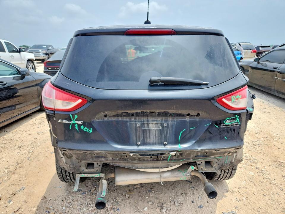 52677906 :رقم المزاد ، 1FMCU0H95DUA41223 vin ، 2013 Ford Escape مزاد بيع