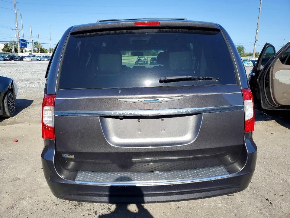 52124046 :رقم المزاد ، 2C4RC1BG6GR214599 vin ، 2016 Chrysler Town & Country مزاد بيع