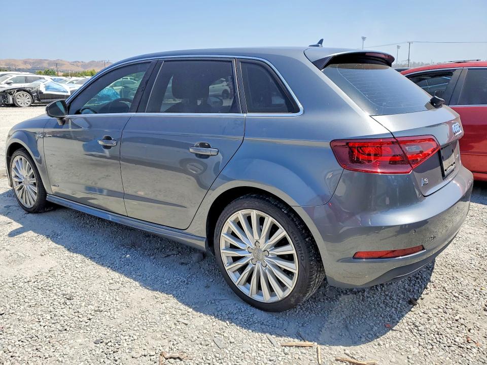 53554516 :رقم المزاد ، WAUTPBFF7GA048953 vin ، 2016 Audi A3 مزاد بيع