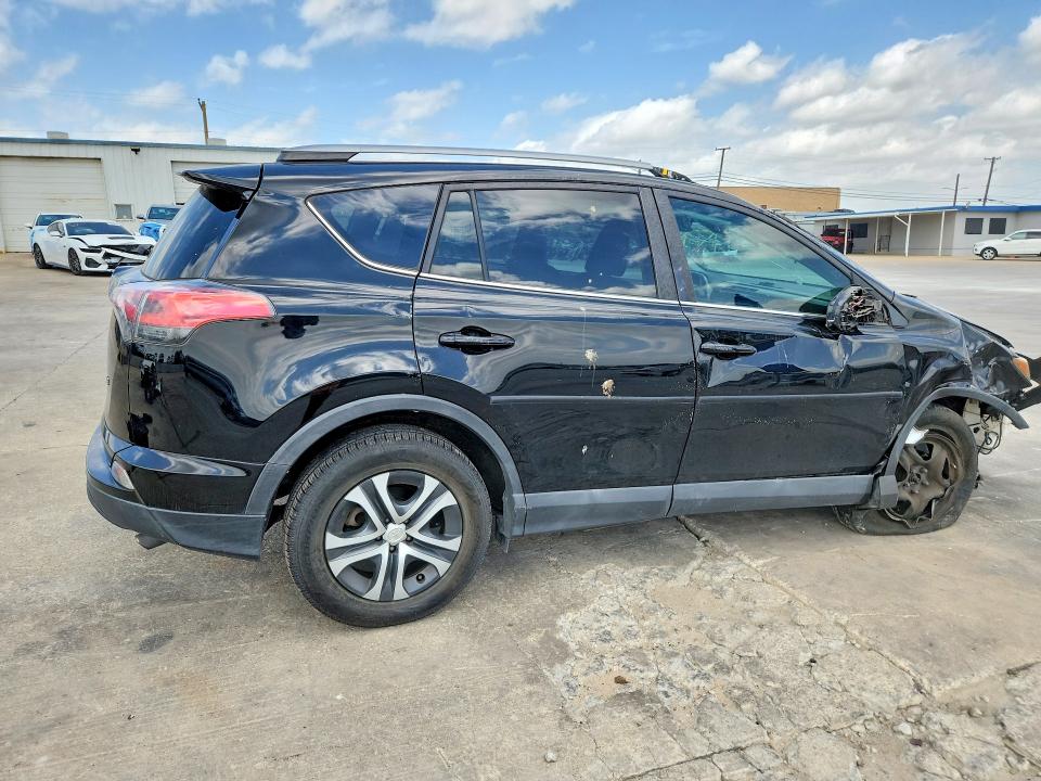 53838526 :رقم المزاد ، 2T3ZFREV4HW390168 vin ، 2017 Toyota Rav4 مزاد بيع
