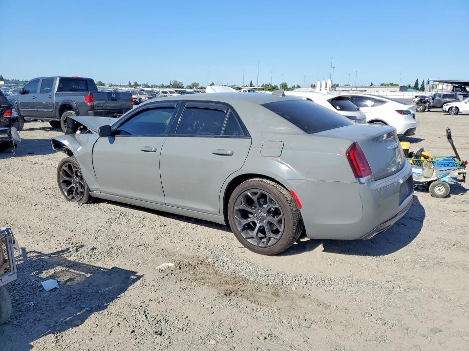 2019 Chrysler 300 მანქანა იყიდება აუქციონზე, vin: 2C3CCABG9KH686062, აუქციონის ნომერი: 54443796