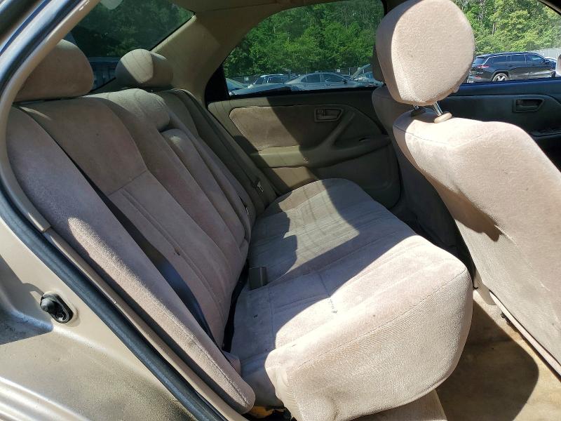 1998 Toyota Camry მანქანა იყიდება აუქციონზე, vin: JT2BG22K8W0216890, აუქციონის ნომერი: 54057216