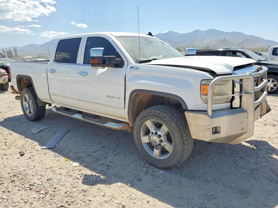 52950726 :رقم المزاد ، 1GT12ZE80FF513370 vin ، 2015 Gmc Sierra مزاد بيع