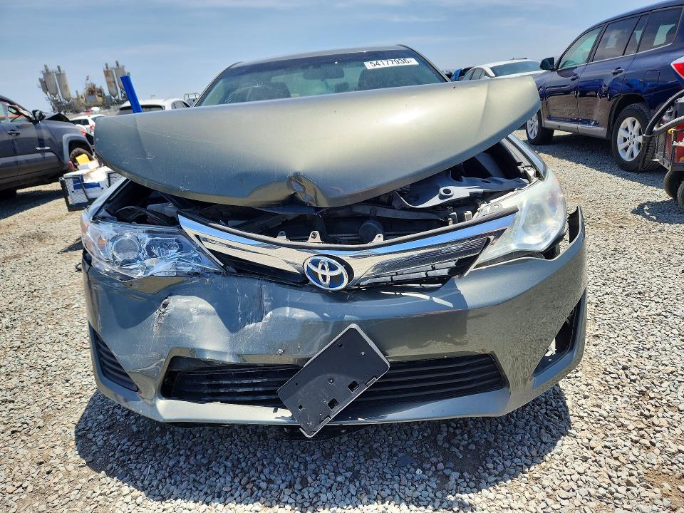 54177936 :رقم المزاد ، 4T1BD1FK4EU136042 vin ، 2014 Toyota Camry Hybrid مزاد بيع