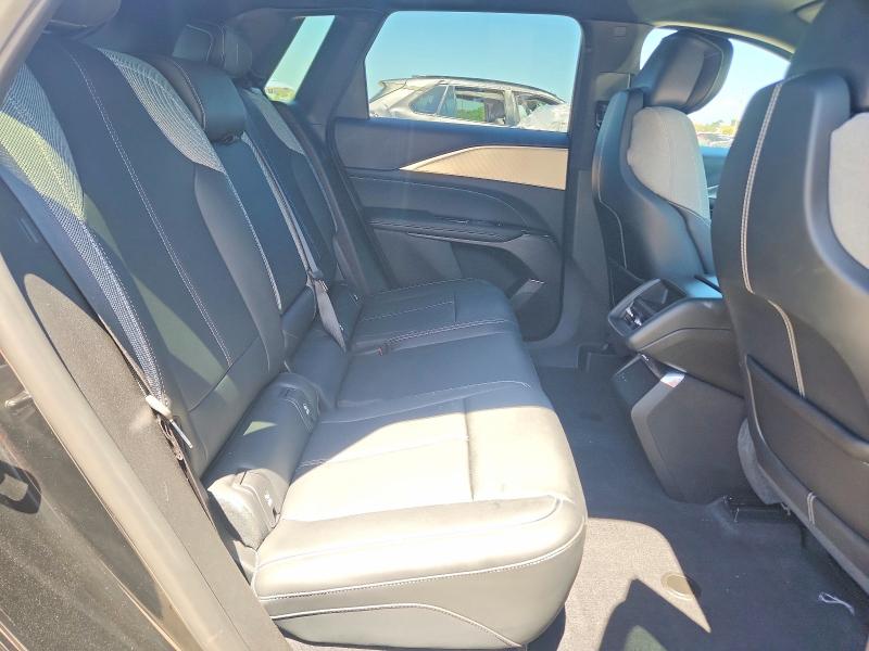 Продажа на аукционе авто 2024 Cadillac Lyriq, vin: 1GYKPMRK3RZ110205, номер лота: 52820146