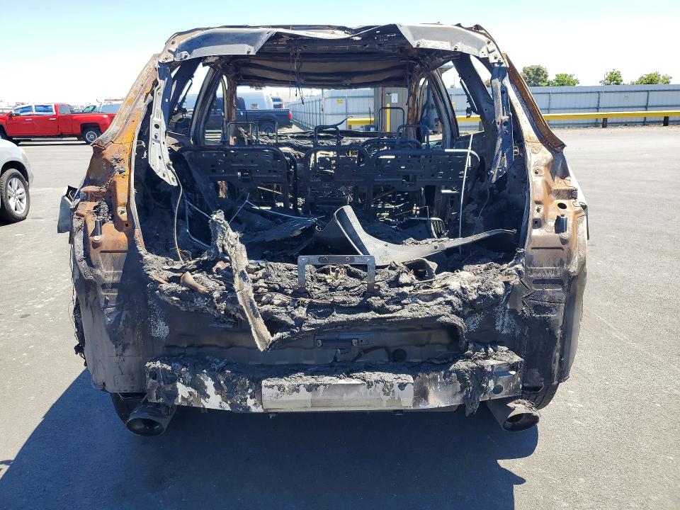52846696 :رقم المزاد ، JN8AZ1MU2AW013994 vin ، 2010 Nissan Murano مزاد بيع
