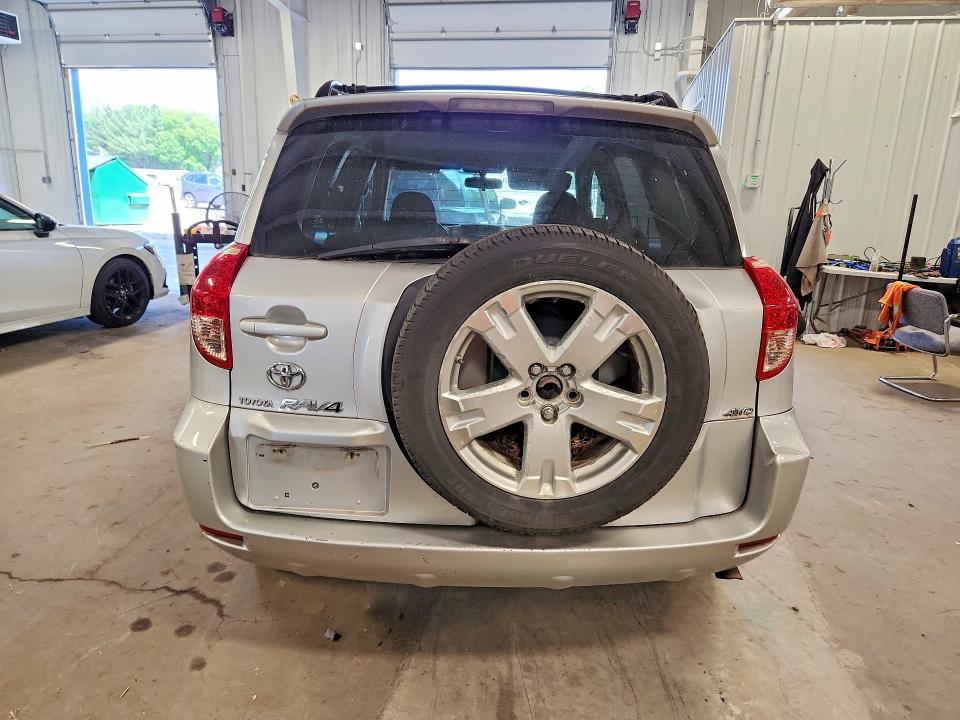 55288706 :رقم المزاد ، JTMBD32V465045834 vin ، 2006 Toyota Rav4 مزاد بيع