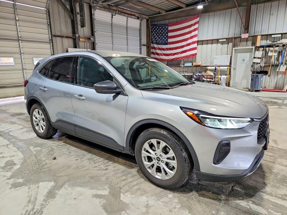 53468116 :رقم المزاد ، 1FMCU0GN4PUA54855 vin ، 2023 Ford Escape مزاد بيع