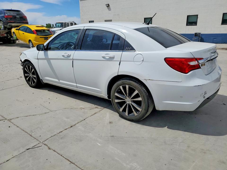 2013 Chrysler 200 მანქანა იყიდება აუქციონზე, vin: 1C3CCBBB1DN574604, აუქციონის ნომერი: 54815496