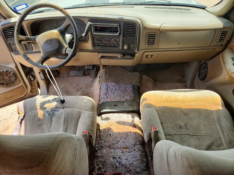53026676 :رقم المزاد ، 2GCEC19V621272772 vin ، 2002 Chevrolet Silverado مزاد بيع