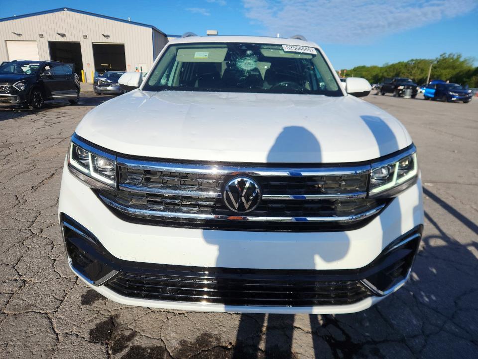 Продажа на аукционе авто 2021 Volkswagen Atlas, vin: 1V2SR2CA0MC597782, номер лота: 52564646
