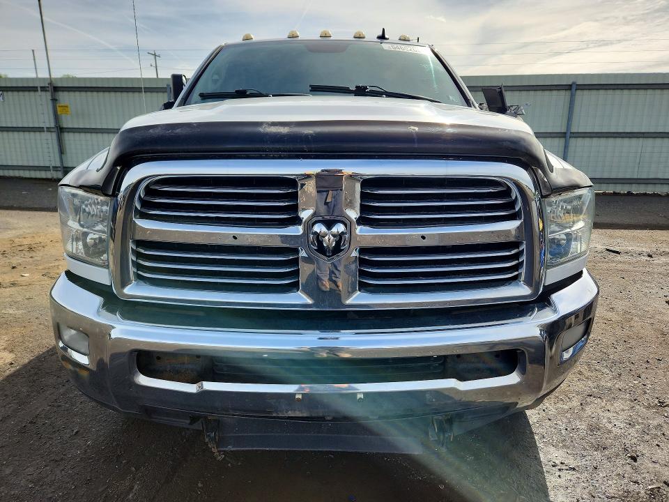 54602056 :رقم المزاد ، 3C63R3DJ8GG226663 vin ، 2016 Ram 3500 مزاد بيع
