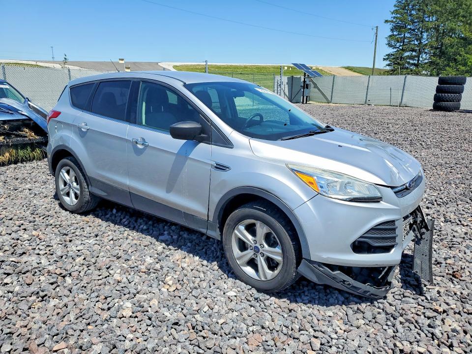 2015 Ford Escape მანქანა იყიდება აუქციონზე, vin: 1FMCU9GX5FUA68526, აუქციონის ნომერი: 53026216