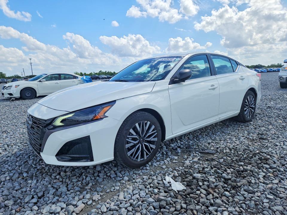 52409246 :رقم المزاد ، 1N4BL4DVXTN315365 vin ، 2026 Nissan Altima مزاد بيع