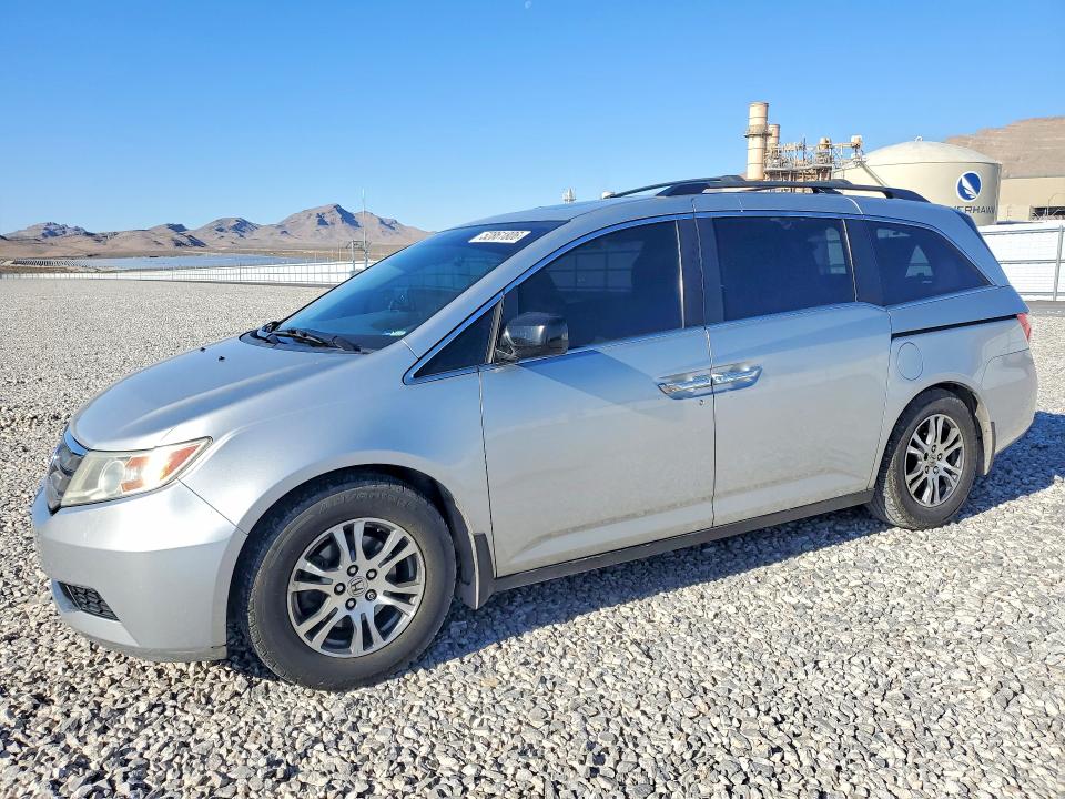 52861806 :رقم المزاد ، 5FNRL5H61CB120206 vin ، 2012 Honda Odyssey مزاد بيع