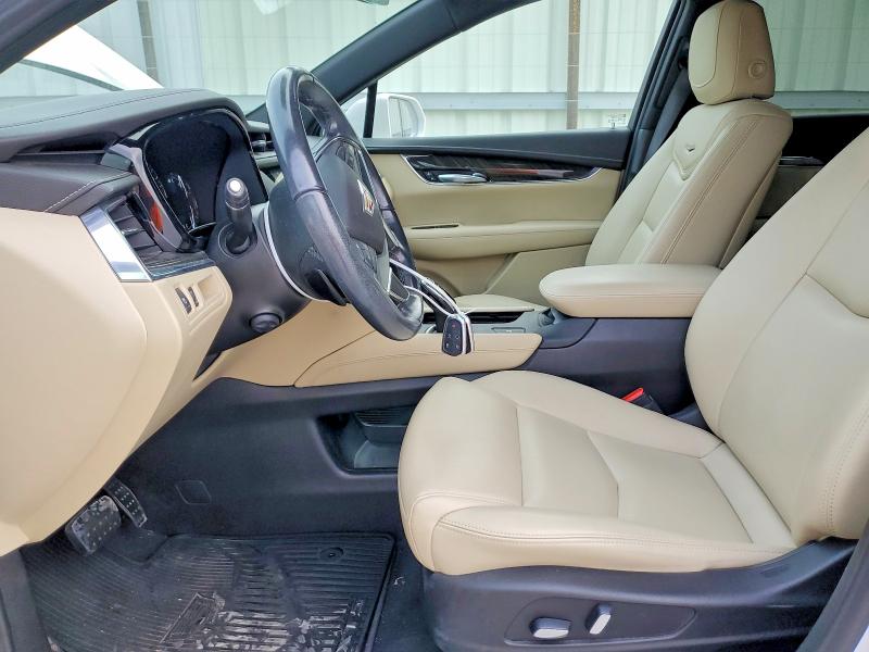 53790376 :رقم المزاد ، 1GYKNARS0JZ243531 vin ، 2018 Cadillac Xt5 مزاد بيع