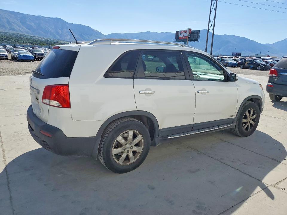 53124446 :رقم المزاد ، 5XYKTDA2XDG364921 vin ، 2013 Kia Sorento مزاد بيع