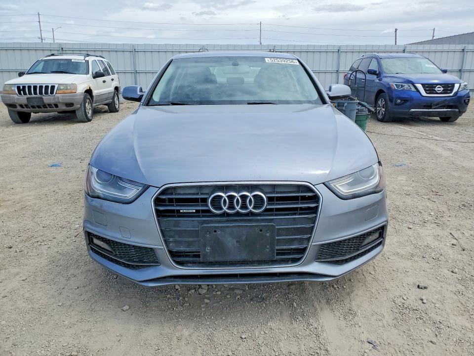 Продаж на аукціоні авто 2015 Audi A4, vin: WAUBFAFL9FN008475, номер лоту: 52539256