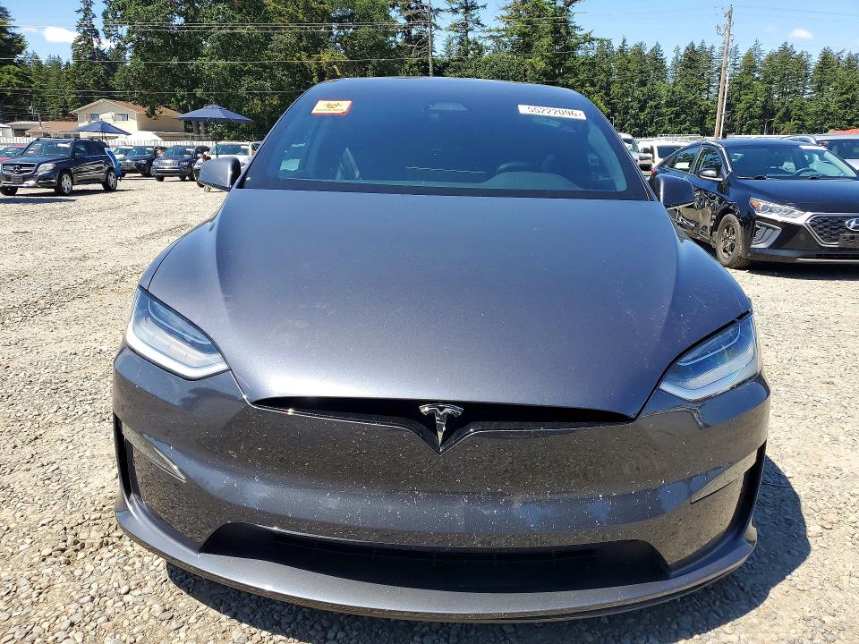 55222096 :رقم المزاد ، 7SAXCBE56PF374617 vin ، 2023 Tesla Model X مزاد بيع