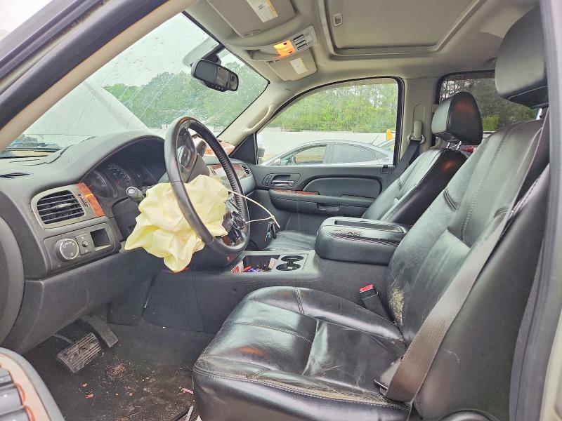 Продаж на аукціоні авто 2007 Chevrolet Suburban, vin: 1GNFC16067J178988, номер лоту: 52341846