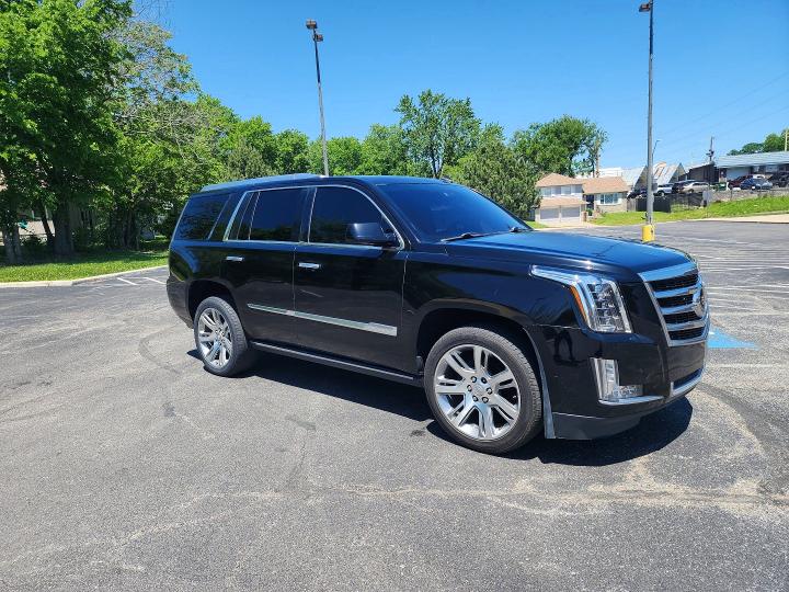 Продаж на аукціоні авто 2015 Cadillac Escalade, vin: 1GYS4CKJXFR305170, номер лоту: 52453716