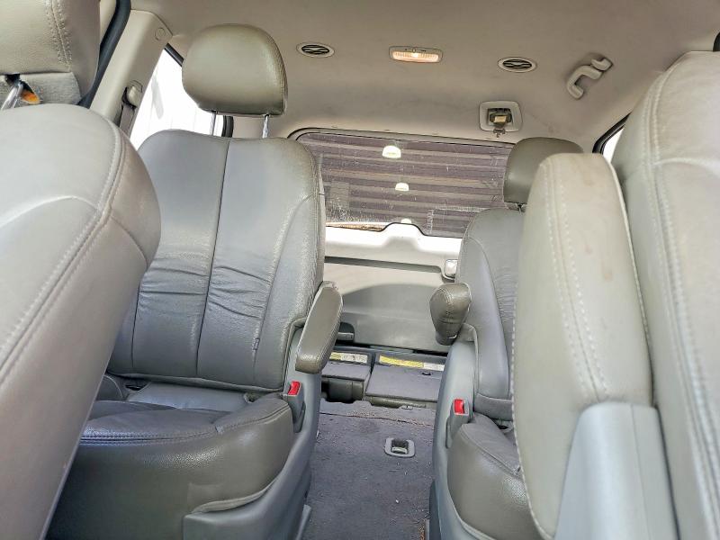 2014 Kia Sedona მანქანა იყიდება აუქციონზე, vin: KNDMH4C76E6547837, აუქციონის ნომერი: 54548076