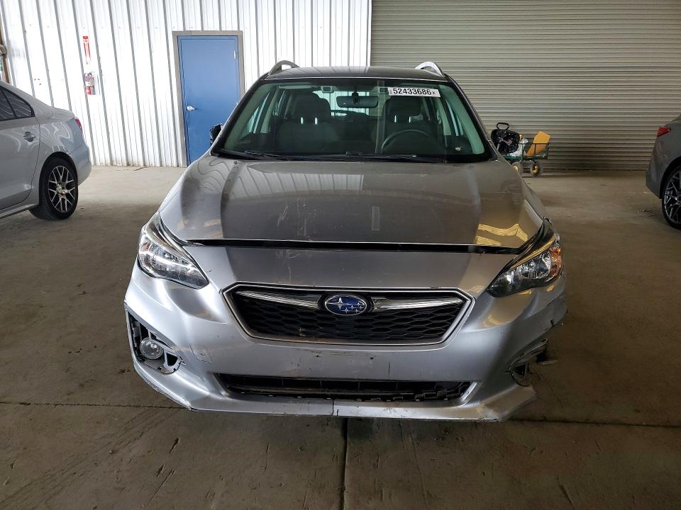 52433686 :رقم المزاد ، 4S3GTAD67H3729830 vin ، 2017 Subaru Impreza مزاد بيع