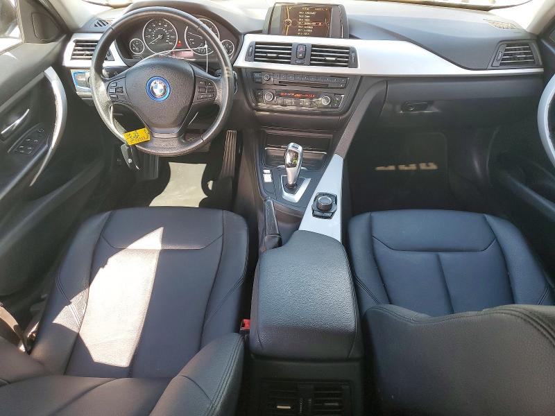 52358556 :رقم المزاد ، WBA3A5G55CNP16583 vin ، 2012 Bmw 328 مزاد بيع