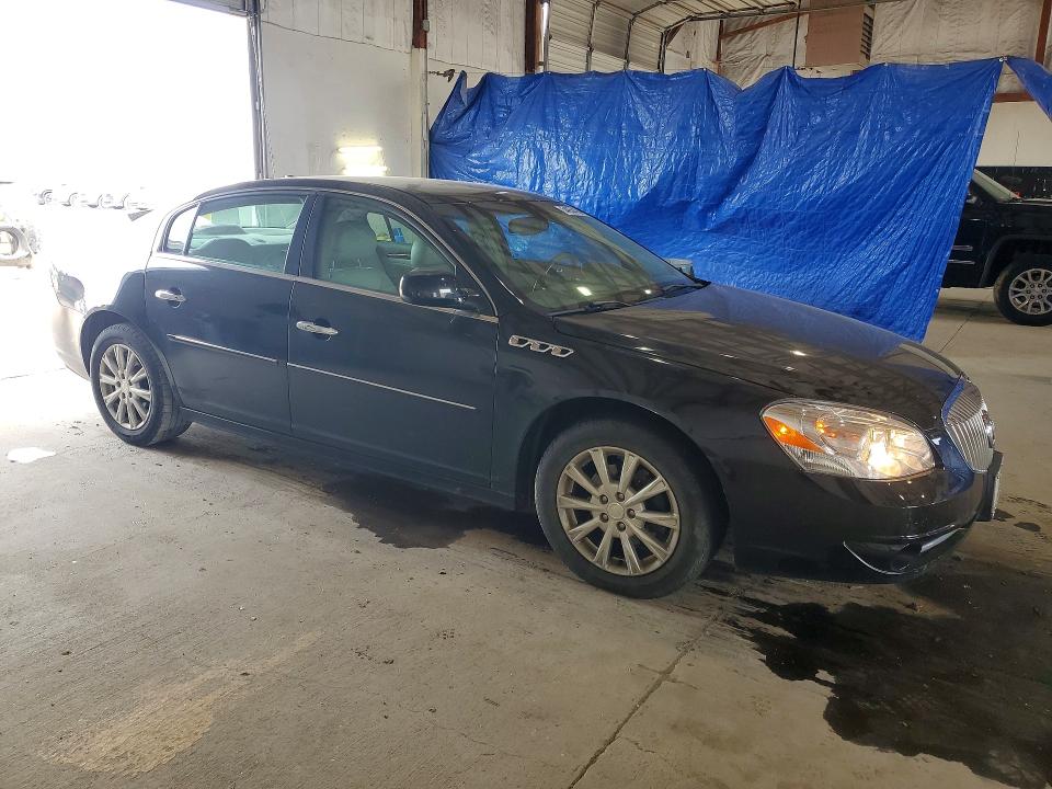 54054166 :رقم المزاد ، 1G4HC5EM3BU105920 vin ، 2011 Buick Lucerne مزاد بيع